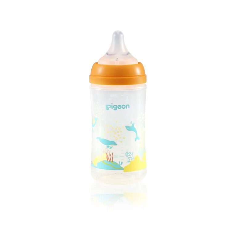 Pigeon Softouch Dolphin Nursing Bottle (Polypropylene) - 240ml - Image 3