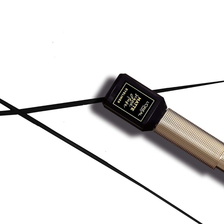 Loreal Matte Signature Liquid Eyeliner - 01 Ink- Black - Image 2