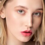 Moodmatcher Luxe Twist Stick - Brown: 12-Hour Personalized Lip Color - Image 4