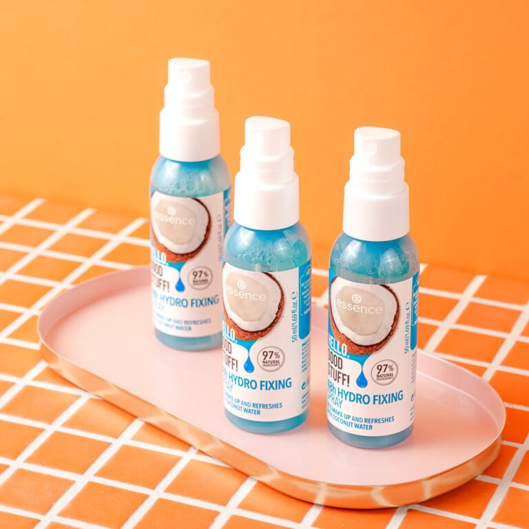 Essence Hello, Good Stuff! 48h Hydro Fixing Spray - Image 2