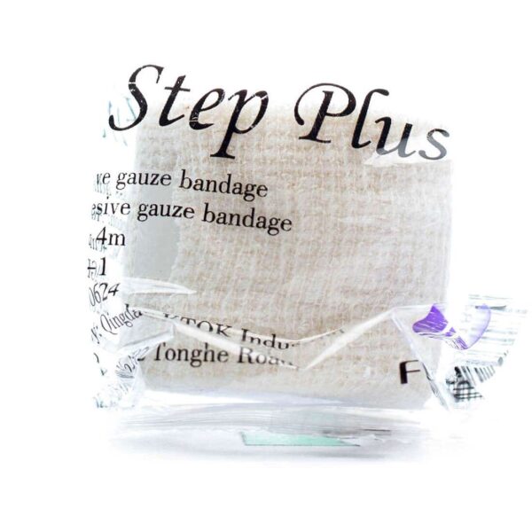 First Step Adhesive Medical Gauze Roll 4 cm x 4 m - Image 1