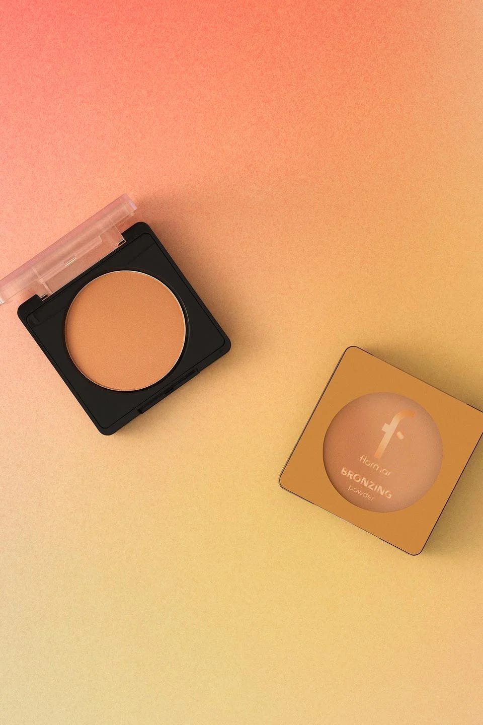 flormar-bronzing-powder-08-suntan-10ijpg.jpg فلورمار بودرة برونزر 08 صن تان - دفء طبيعي لبشرة مشرقة - الصورة 3