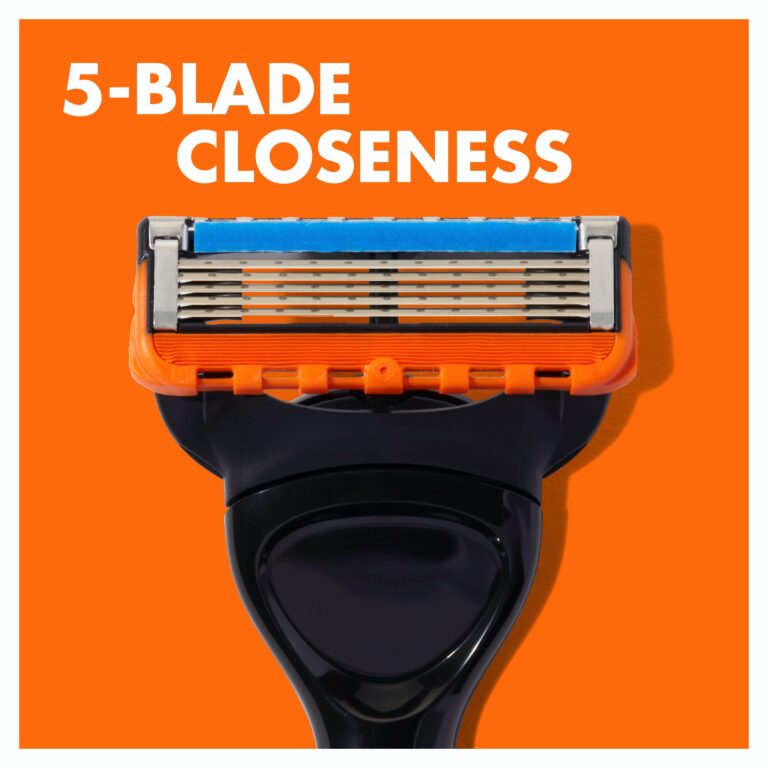 Gillette Fusion5 Power Refill Blades 8 Pcs - Image 3