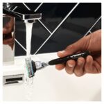 Gillette Mach3 Plus 5 Pcs: Superior Smooth Shave Blades - Image 6