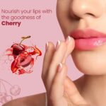 ⁦هيمالايا مرطب الشفاه بلمعان الكرز 4.5غ - نعومة ولون طبيعي⁩ - الصورة ⁦2⁩